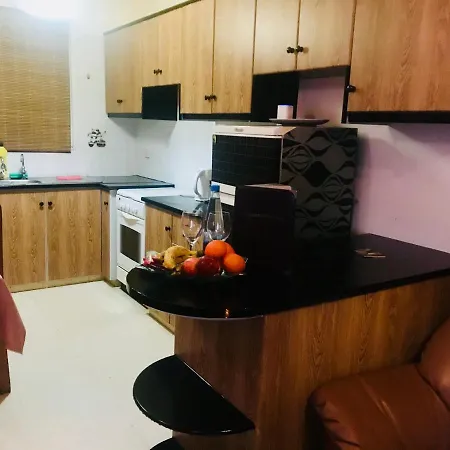 Phidias Homes 4 *